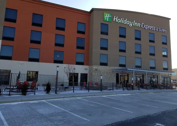 Holiday Inn Express & Suites - Colorado Springs Afa Northgate By Ihg